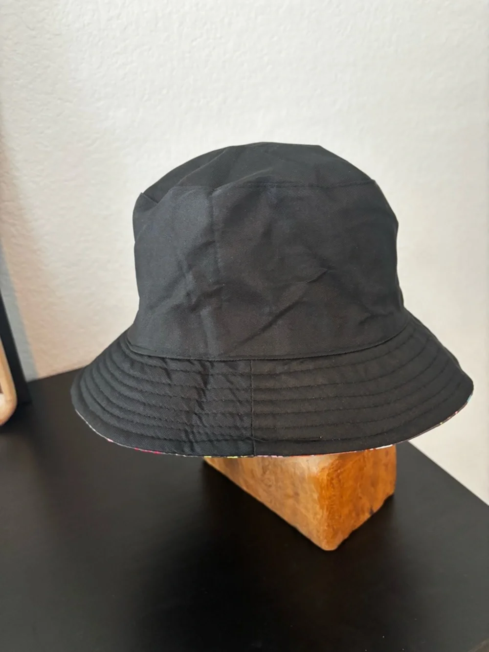 Cottagecore Mushroom & Snail Print Reversible Bucket Hat in Dark Brown - Picture 3 of 3